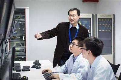 科技報國，青春無悔——致敬兩位榮獲中國青年五四獎?wù)碌奶旖蚓W(wǎng)絡(luò)技術(shù)研發(fā)者
